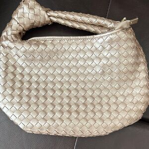 Melie Bianca light gold shimmer pocketbook